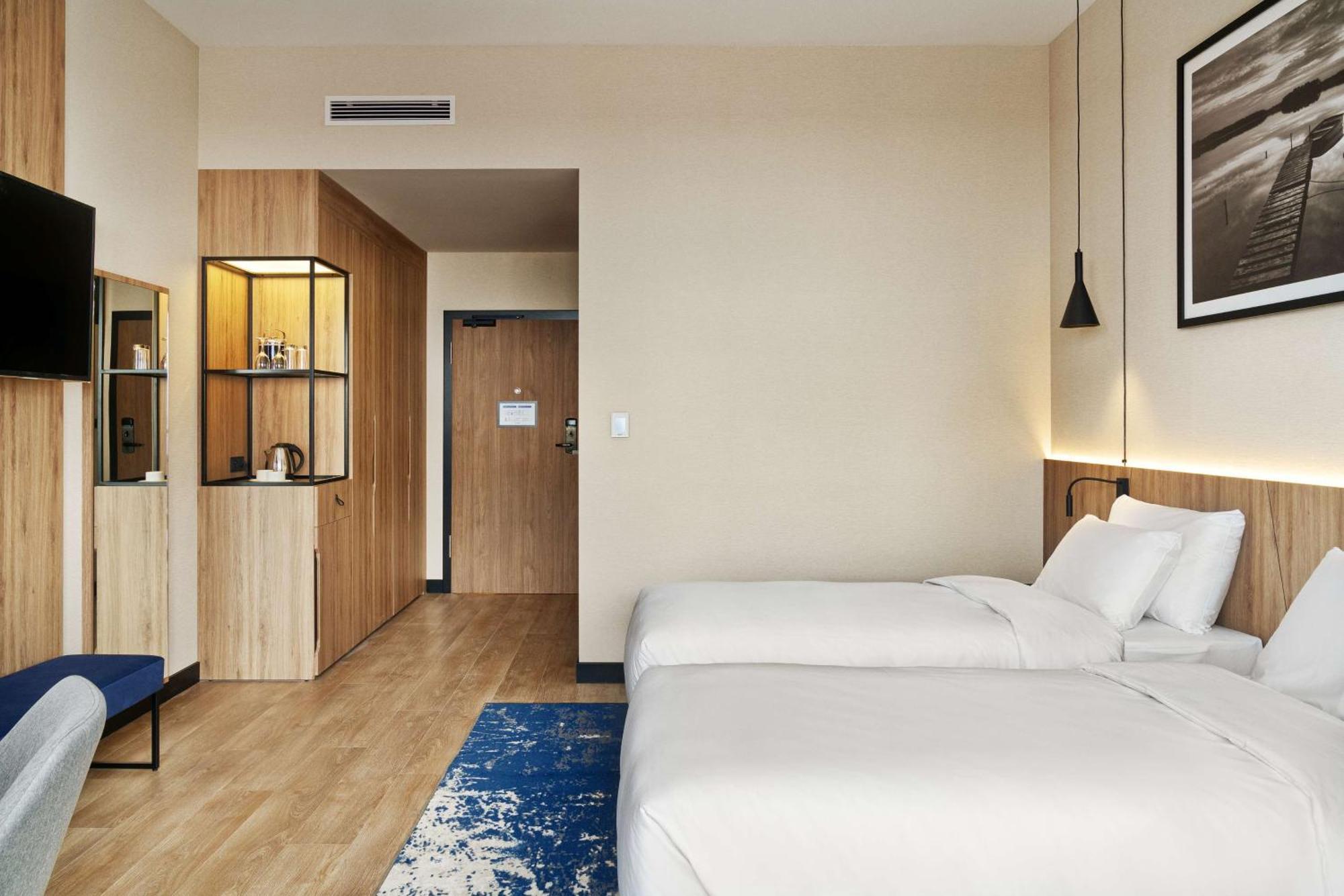 Radisson Blu Resort & Conference Center, Ostroda Mazury Экстерьер фото A room at the hotel