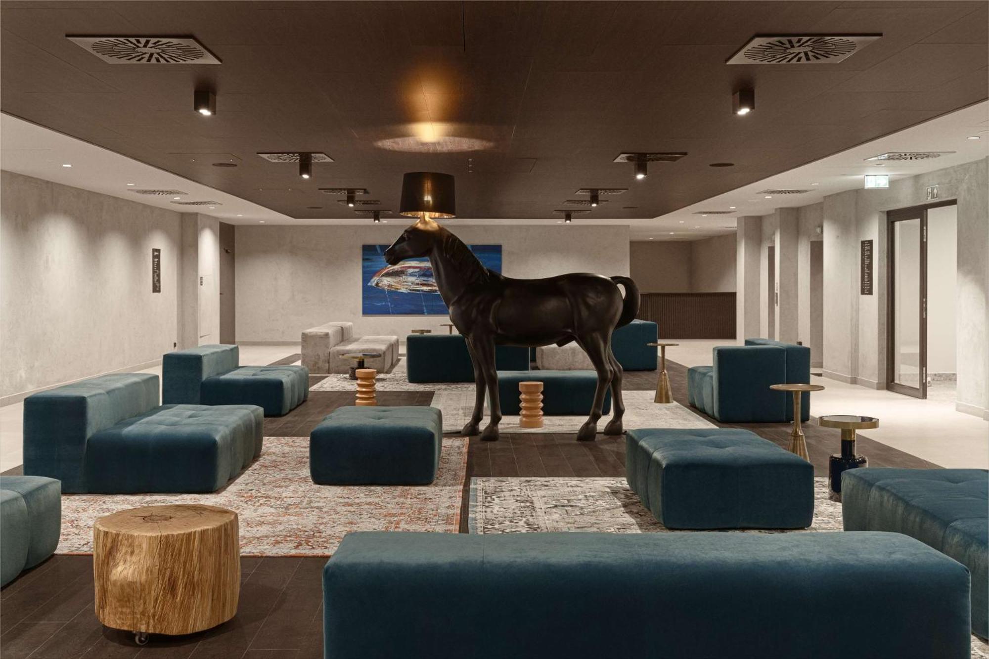 Radisson Blu Resort & Conference Center, Ostroda Mazury Экстерьер фото The interior of the new terminal