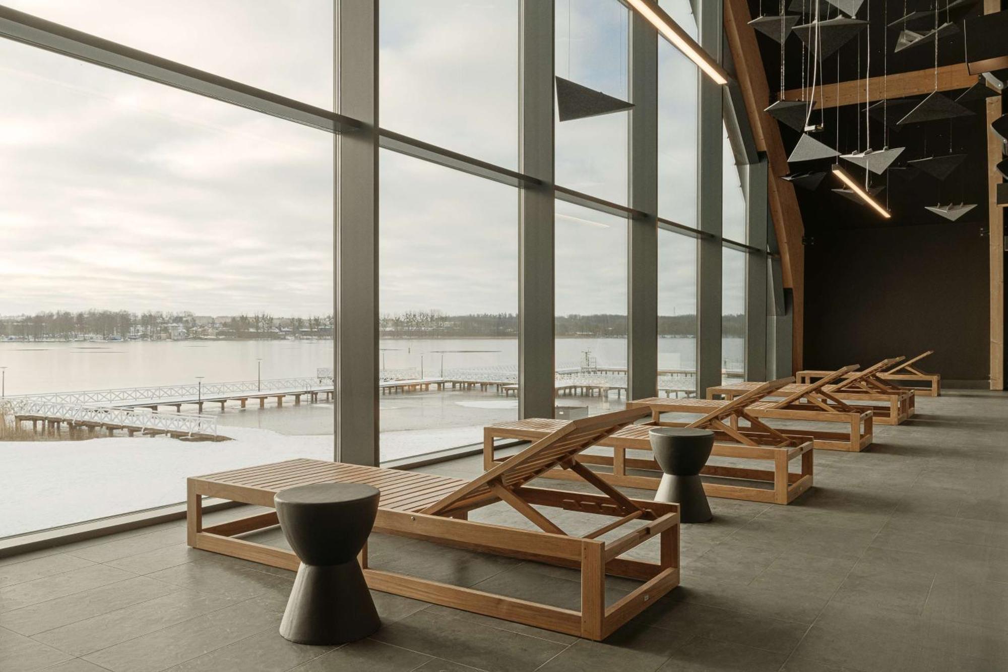 Radisson Blu Resort & Conference Center, Ostroda Mazury Экстерьер фото Interior of the station